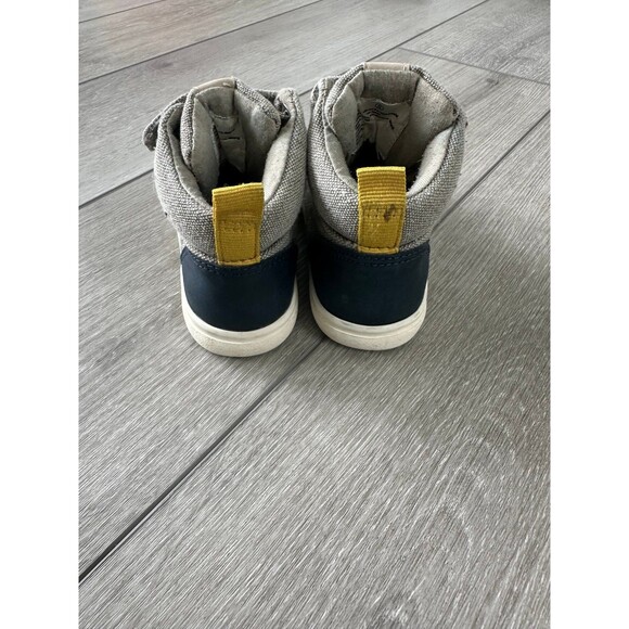Cat & Jack 6C Sneakers Grey High Tops 3 Hook & Loop Straps Toddler - Picture 6 of 7